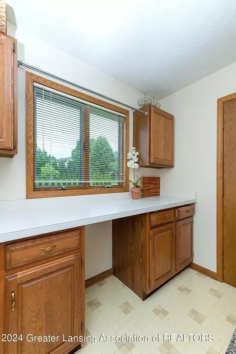 Other - 303 Rivergate Ln, Dewitt, MI 48820 photo 6 of 8