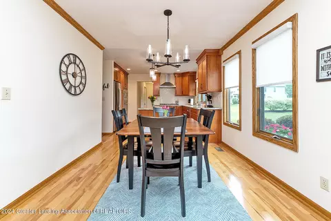 Dining - 303 Rivergate Ln, Dewitt, MI 48820 photo 2 of 3