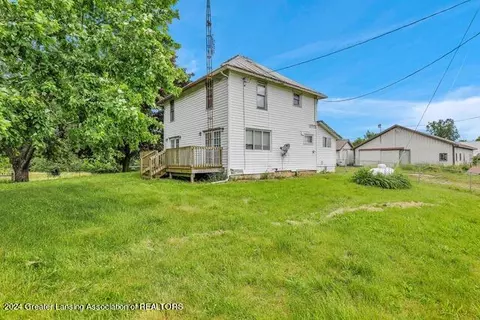 6971 Squawfield Rd, Pittsford, MI 49271