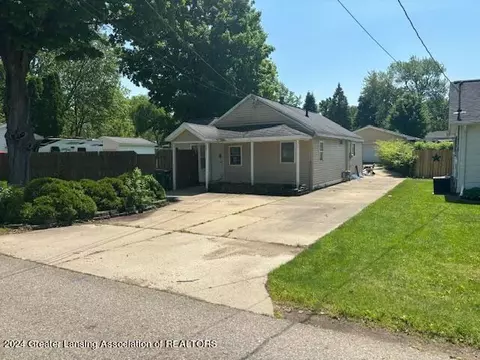517 Hylewood Ave, Lansing, MI 48906