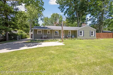 2115 Wabash Rd, Lansing, MI 48910