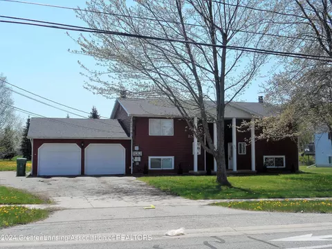 53215323 W Willow Hwy, Lansing, MI 48917
