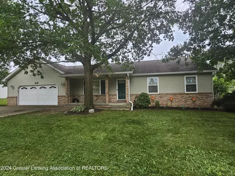 4970 Pardee Rd, Webberville, MI 48892