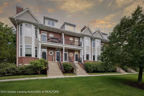 2032 Central Park Dr #5, Okemos, MI 48864