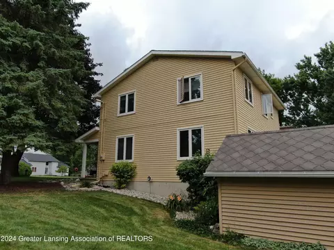 6704 E Galway Cir, Dimondale, MI 48821 photo 8