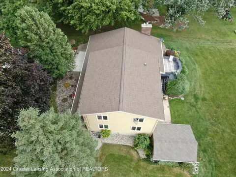 6704 E Galway Cir, Dimondale, MI 48821 photo 6