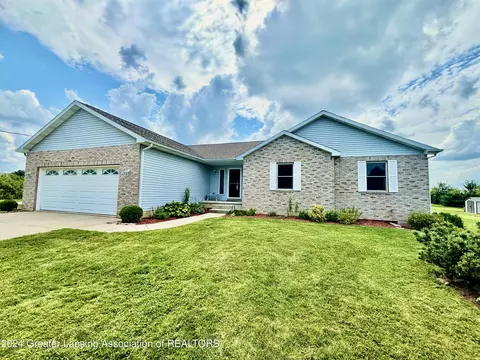 1148 Hawley Rd, Mason, MI 48854
