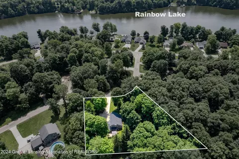 10456 Hardwood Trl, Perrinton, MI 48871