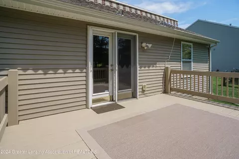Exterior - 7745 Taragreen Dr, Lansing, MI 48917 photo 9 of 11