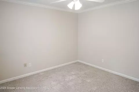 Bedroom - 7745 Taragreen Dr, Lansing, MI 48917 photo 9 of 12