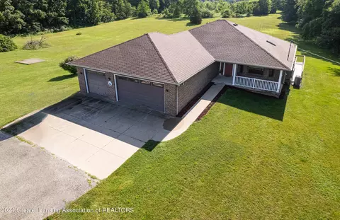 9453 Us-27, Dewitt, MI 48820