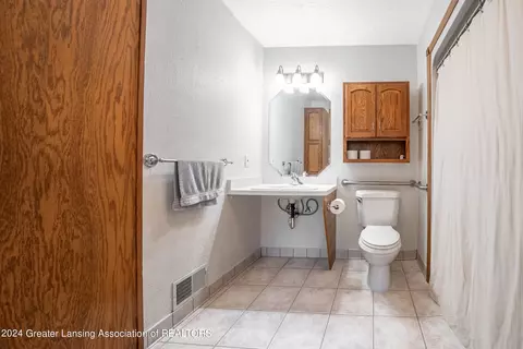 9453 Us-27, Dewitt, MI 48820 photo 16