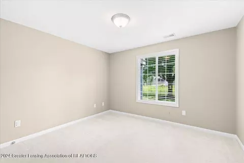 Bedroom - 1252 Wineleaf Ln, Dewitt, MI 48820 photo 3 of 3