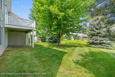 Exterior - 1252 Wineleaf Ln, Dewitt, MI 48820 photo 6 of 6