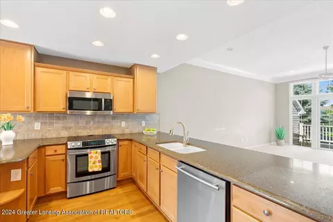 Kitchen - 1252 Wineleaf Ln, Dewitt, MI 48820 photo 1 of 2