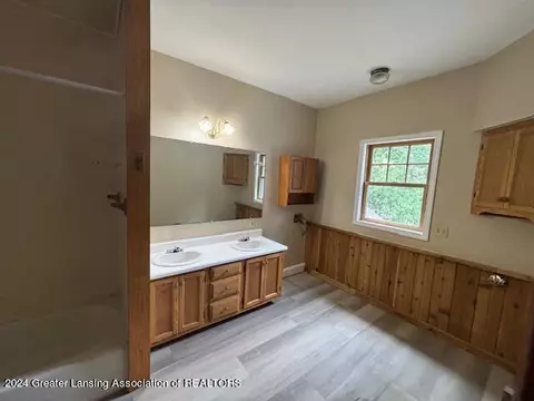 400 Wight St, Saint Johns, MI 48879 photo 15