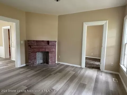400 Wight St, Saint Johns, MI 48879 photo 6