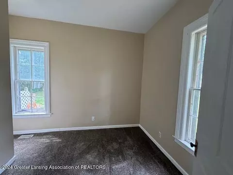 400 Wight St, Saint Johns, MI 48879 photo 8
