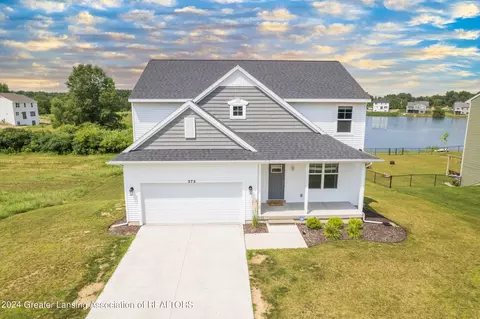 373 Clearwater Dr, Perry, MI 48872