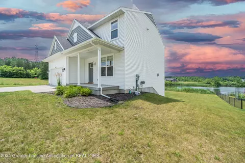 373 Clearwater Dr, Perry, MI 48872 photo 2