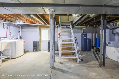 Other - 438 E Washington St, Dimondale, MI 48821 photo 10 of 17