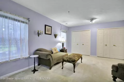 918 Oakbrook Dr, Jackson, MI 49203 photo 14