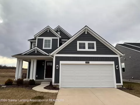 11707 Hickory Dr, Grand Ledge, MI 48837