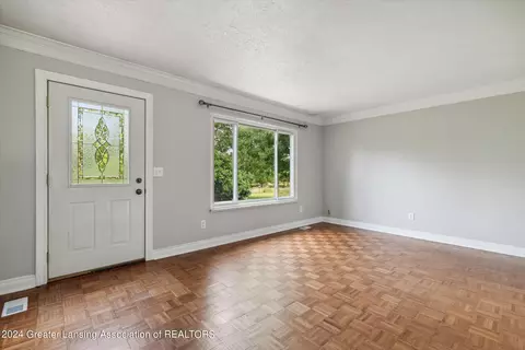 6829 Winegar Rd, Perry, MI 48872 photo 8