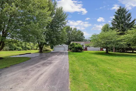 6829 Winegar Rd, Perry, MI 48872 photo 2