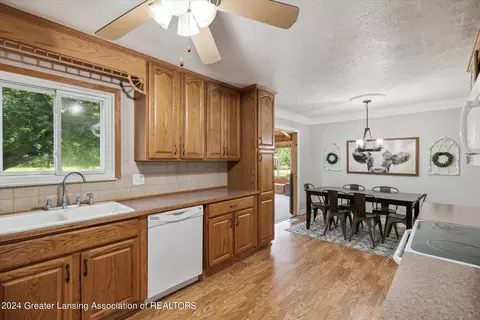 6829 Winegar Rd, Perry, MI 48872 photo 14