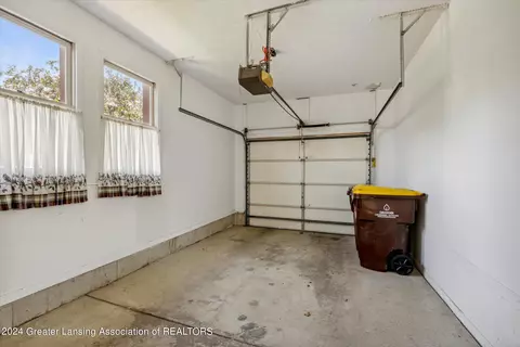 1189 Sunview Dr, Saint Johns, MI 48879 photo 25