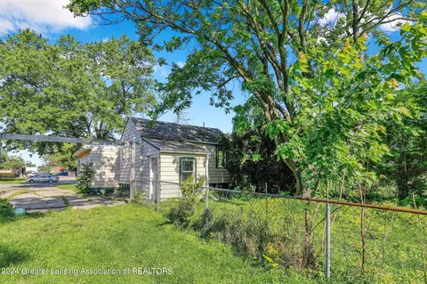 Exterior - 5682 Edson St, Haslett, MI 48840 photo 2 of 4