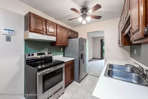 Kitchen - 5471 Maple Ridge Rd, Haslett, MI 48840 photo 1 of 1