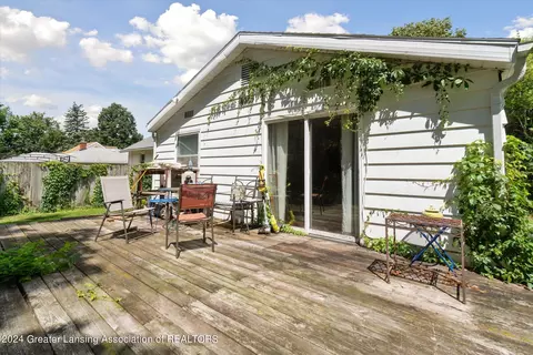 644 E Willard Ave, Lansing, MI 48910 photo 6