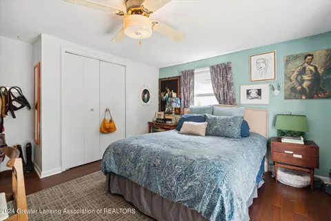 644 E Willard Ave, Lansing, MI 48910 photo 25