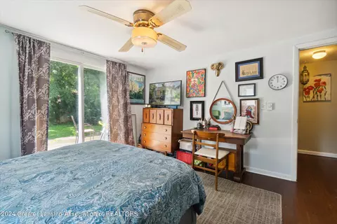 644 E Willard Ave, Lansing, MI 48910 photo 27