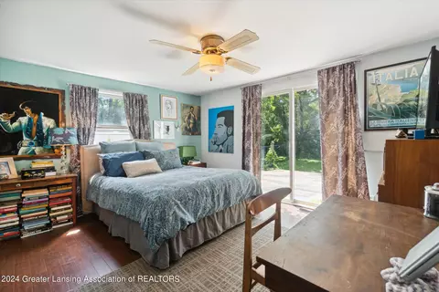 644 E Willard Ave, Lansing, MI 48910 photo 26