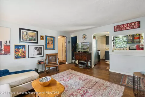 644 E Willard Ave, Lansing, MI 48910 photo 14