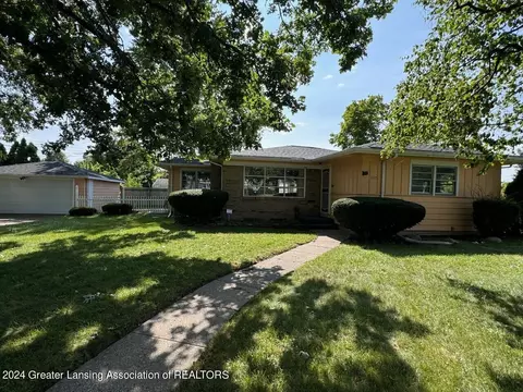 2115 W Hillsdale St, Lansing, MI 48915