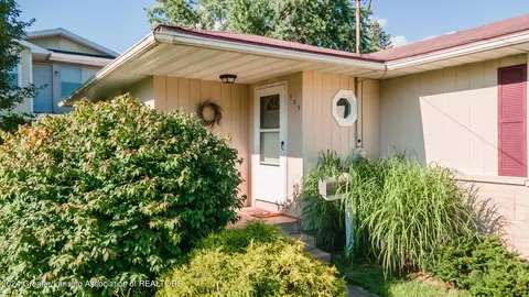Other - 505 Maple, Grand Ledge, MI 48837 photo 4 of 14