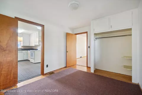 Bedroom - 4817 E Walker Rd, Saint Johns, MI 48879 photo 2 of 6
