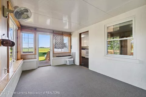 Exterior - 4817 E Walker Rd, Saint Johns, MI 48879 photo 3 of 13