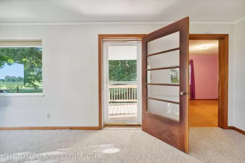 Entry Way - 4817 E Walker Rd, Saint Johns, MI 48879 photo 1 of 2