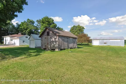 Exterior - 4817 E Walker Rd, Saint Johns, MI 48879 photo 8 of 13