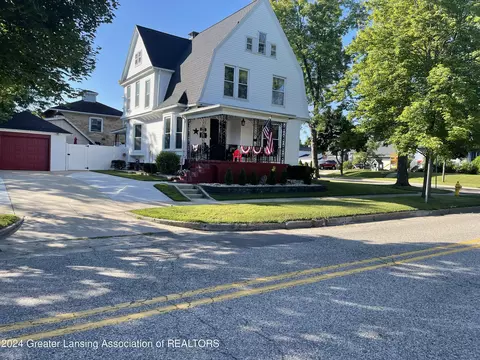 255 Lincoln St, Portland, MI 48875