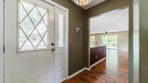 Entry Way - 13282 S Hinman Rd, Eagle, MI 48822 photo 1 of 7