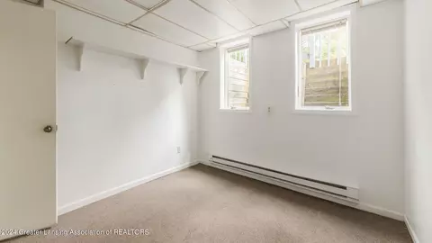 Bedroom - 13282 S Hinman Rd, Eagle, MI 48822 photo 6 of 9