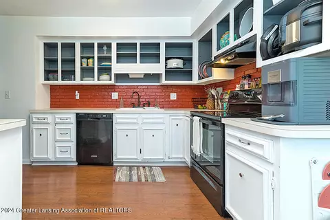 Kitchen - 1208 Alpine Dr, Dewitt, MI 48820 photo 1 of 3