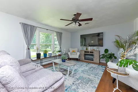 Living - 1208 Alpine Dr, Dewitt, MI 48820 photo 1 of 1
