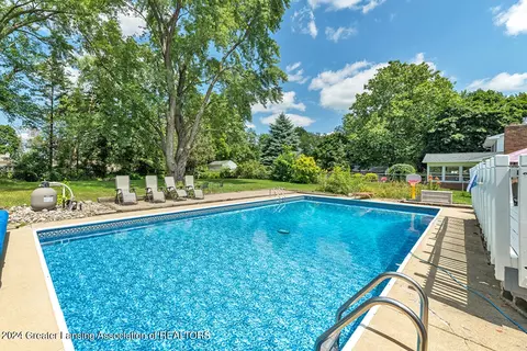 Exterior - 1208 Alpine Dr, Dewitt, MI 48820 photo 4 of 6